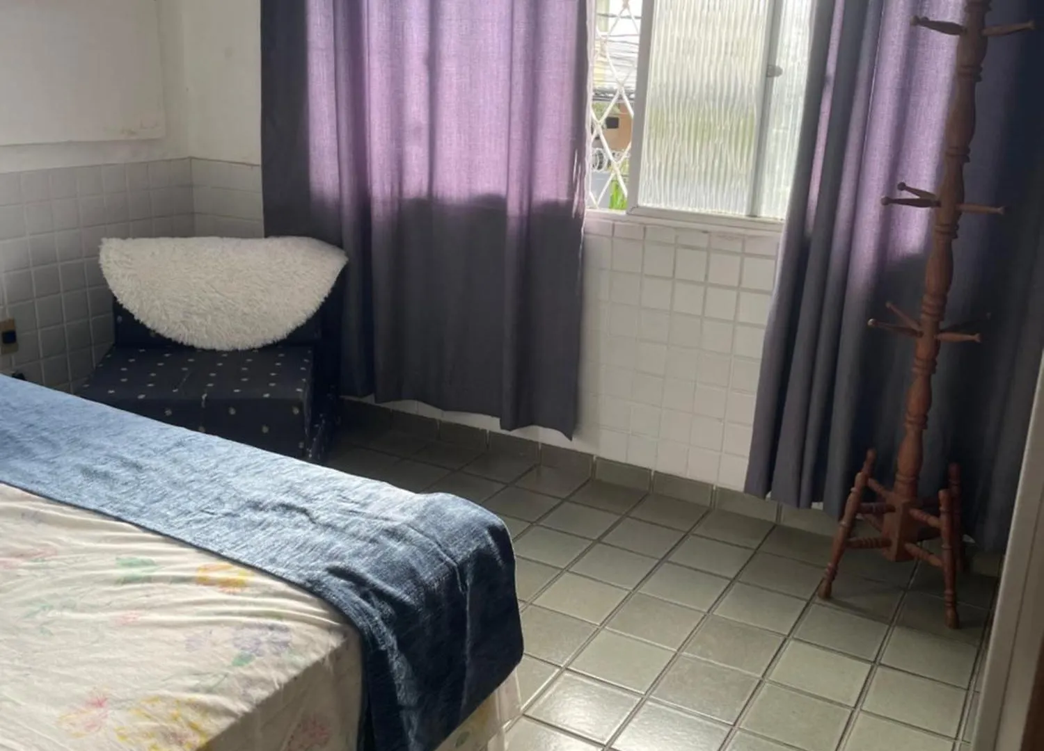 Quarto Em Casa De Familia Recife